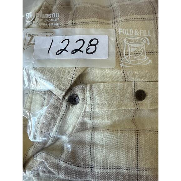 Billabong Venture Out Plaid Shirt Women’s Size M Cream/Tan EUC - Picture 11 of 11